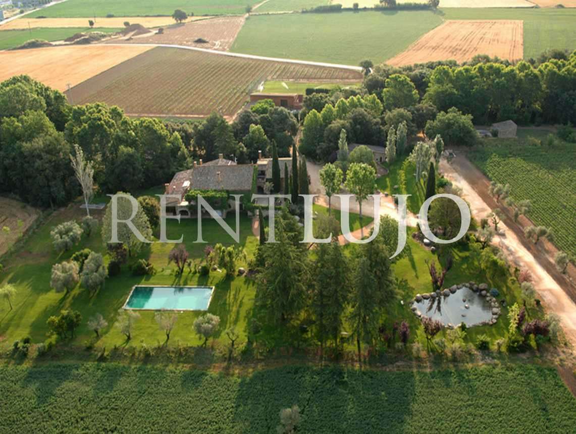 MAS VIÑEDOS - Impressive luxury farmhouse with vineyard-FONTETA- La BISBAL-L'Empordà.